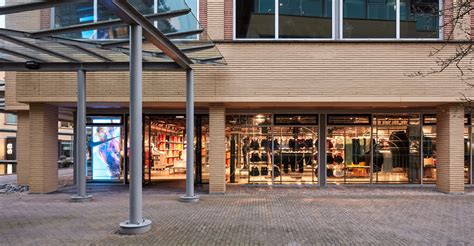 mark gray nike hilversum|nike emea hilversum.